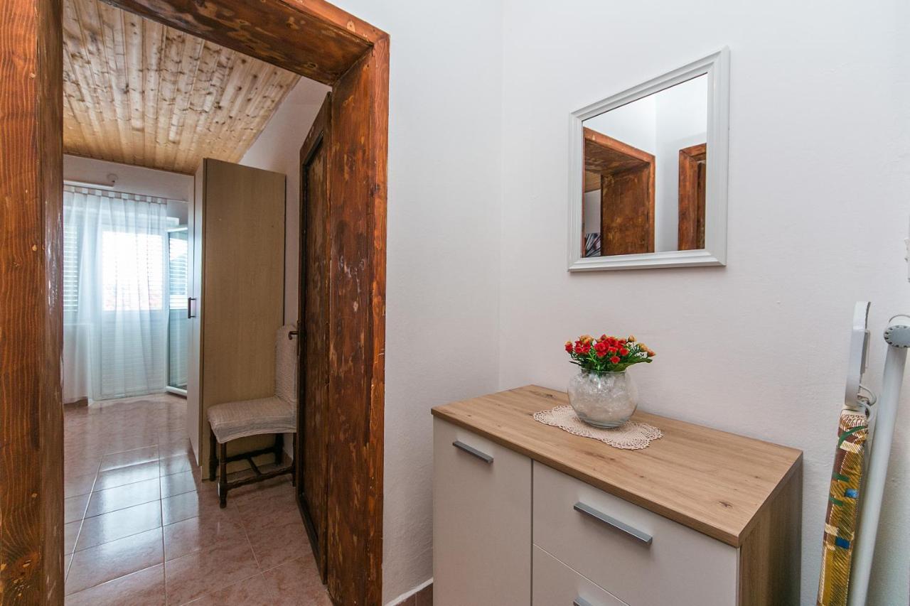 Apartments By The Sea Podaca, Makarska - 13974 Exterior foto